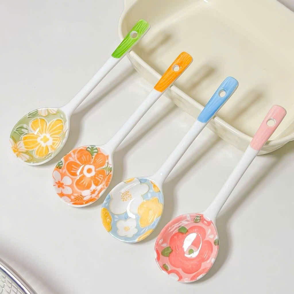 FLOWER ช้อนพอร์ซเลน (V+)