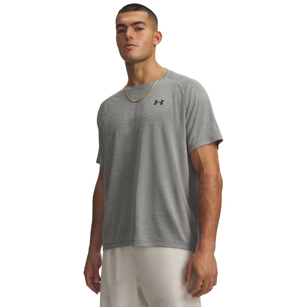 Under Armour เสื้อแขนสั้นสำหรับผู้ชาย UA Tech™ Textured — صورة 2