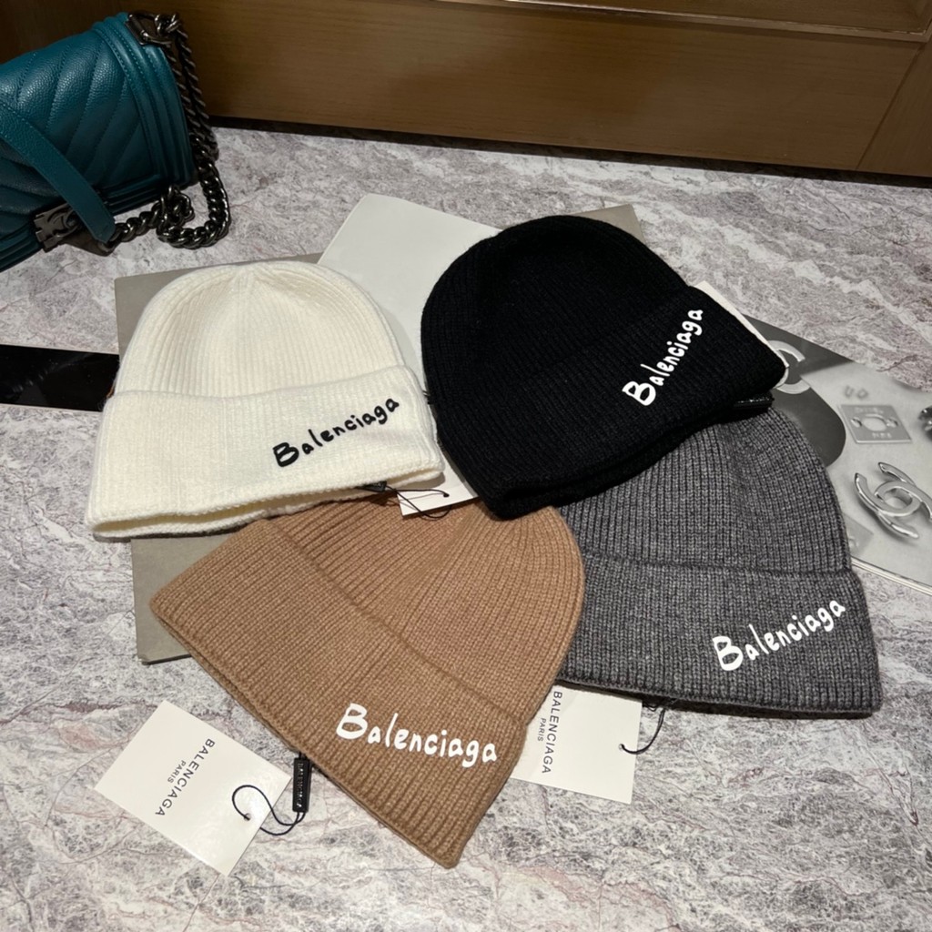 Balenciaga666 หมวกเบสบอลสีดําหลุมอินเทรนด์ 3222