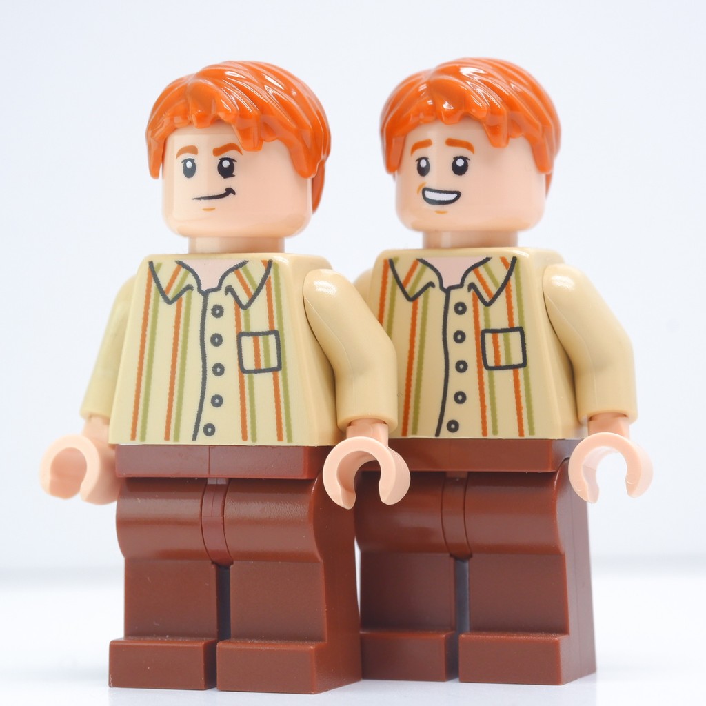 Ploybrick |พร้อมส่ง| Fred Weasley & George Weasley Tan Shirt จากชุด 76408 Harry Potter
