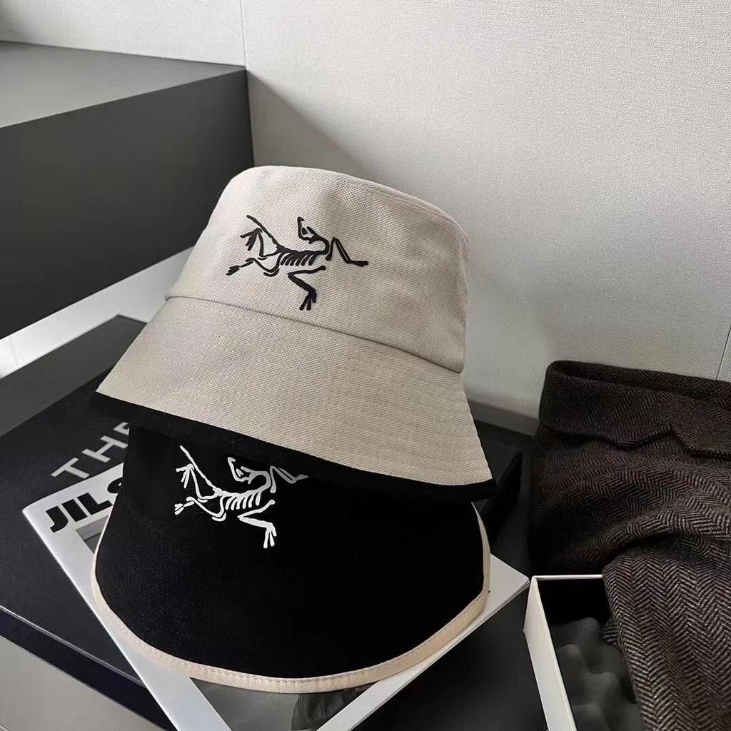 Dior888 Classic Beret Cream Elegant French Retro Simple Fashion