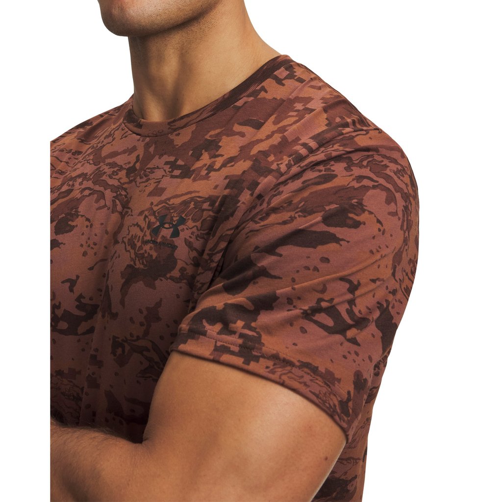 Under Armour เสื้อแขนสั้นสำหรับผู้ชาย UA ABC Camo — صورة 4