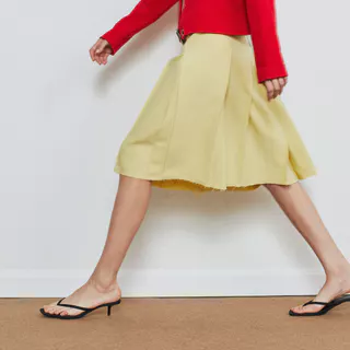 Girlfriend Comfort - Carmen Midi Skirt (พร้อมส่ง) - กระโปรงอัดจีบ (มีให้เลือก 3 สี)