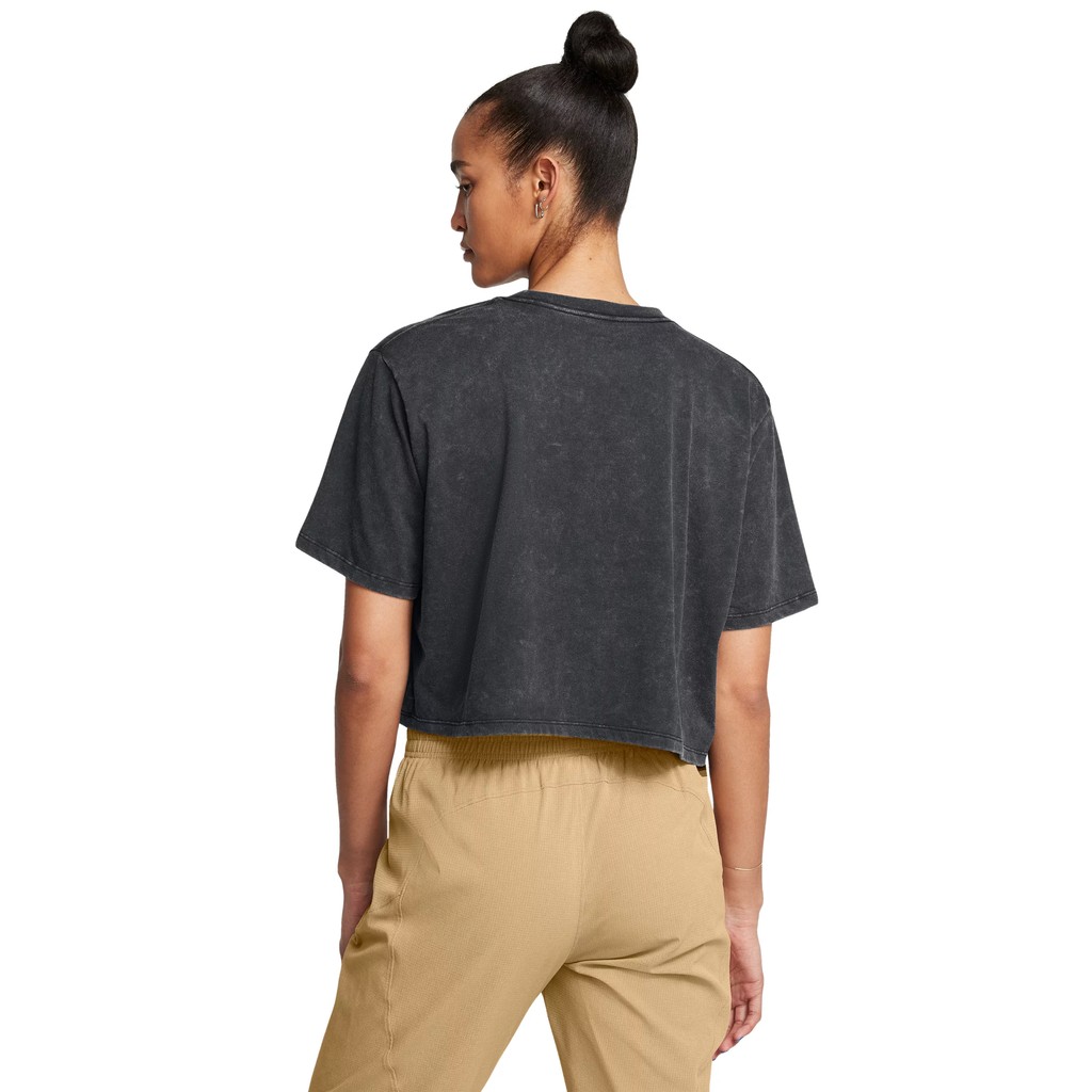 Under Armour เสื้อคร็อปแขนสั้นทรงหลวมสำหรับผู้หญิง UA Wash Logo — صورة 4