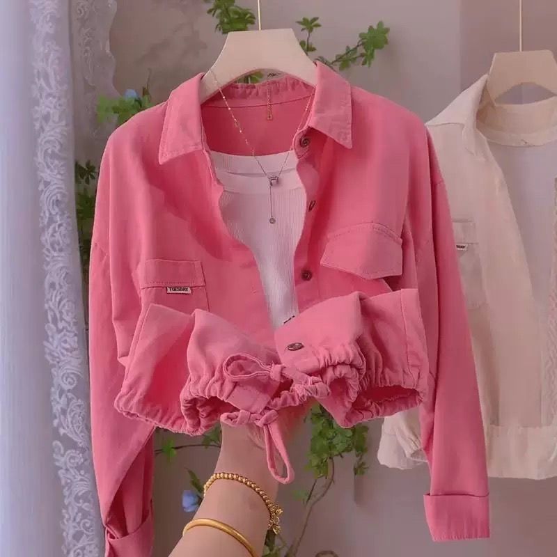 [ข้อเสนอพิเศษ] เสื้อโปโลสีชมพูกึ่งซินธeticsกึ่งฝ้าย สำหรับผู้หญิงในฤดูใบไม้ผลิและฤดูใบไม้ร่วง ออกแบบคลุมไหล่หลวม สไตล์แฟชั่น พร้อมเชือกรัด