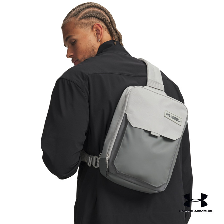 Under Armour กระเป๋าคาดอกอเนกประสงค์ UA Triumph