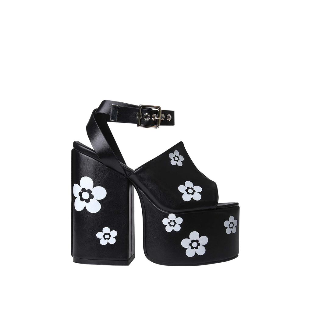 Villains SF YAZMIN Platform Heeled Sandals รองเท้าแซนเดิลส้นสูงแพลตฟอร์มผู้หญิง ส้นสูง 5.5"