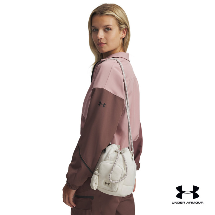 Under Armour กระเป๋าบักเก็ตสำหรับผู้หญิง UA Studio Puffer