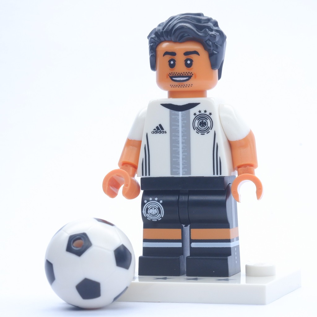 Ploybrick |instock| Mesut Ozil No.8 Series Germany Football | Collectible Minifigure