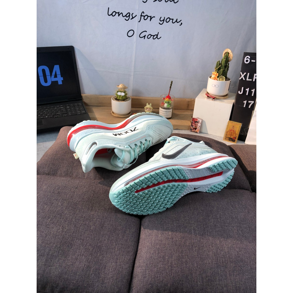 รองเท้าวิ่งมืออาชีพ Pegasus PREMIUM Technology Sense