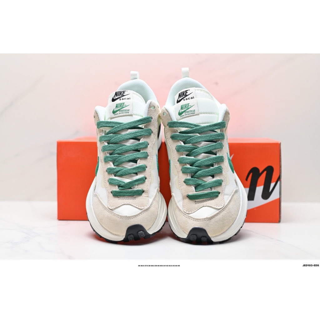 Vaporwaffle Sacai Waffle 50th Anniversary Series Waffle Retro Casual Sports Jogging Shoes Item No.: 