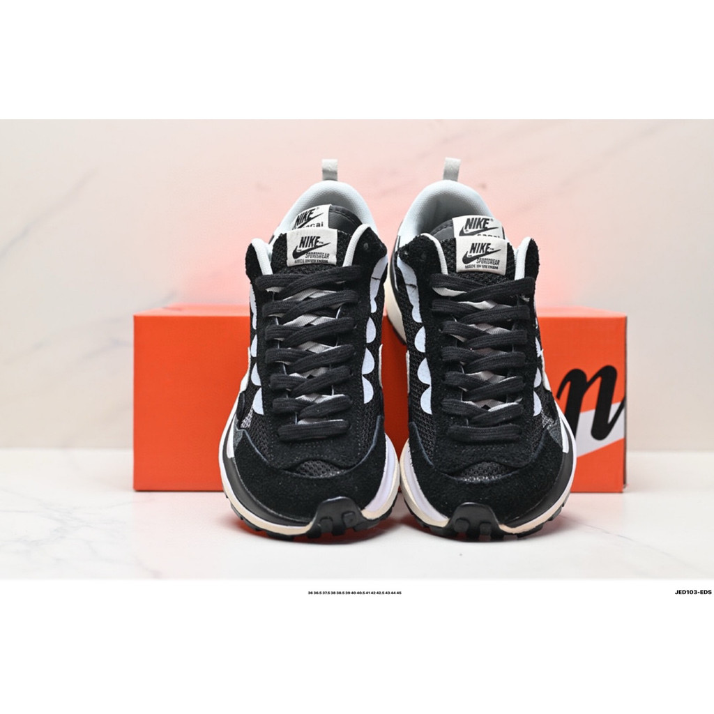 Vaporwaffle Sacai Waffle 50th Anniversary Series Waffle Retro Casual Sports Jogging Shoes Item No.: 