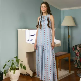 lookbookpetite bubbly dress (adult) blue pommette เดรสยาวผู้หญิงแขนกุด รุ่น bubbly สี blue pommette