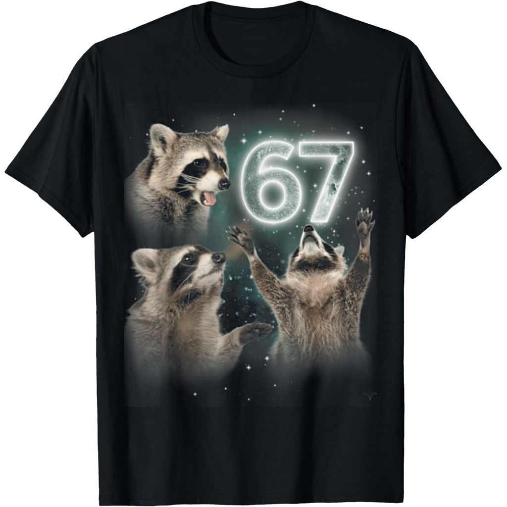 67 Meme Racoon Howling At The Moon 67 เสื้อยืด เสื้อยืด Unisex