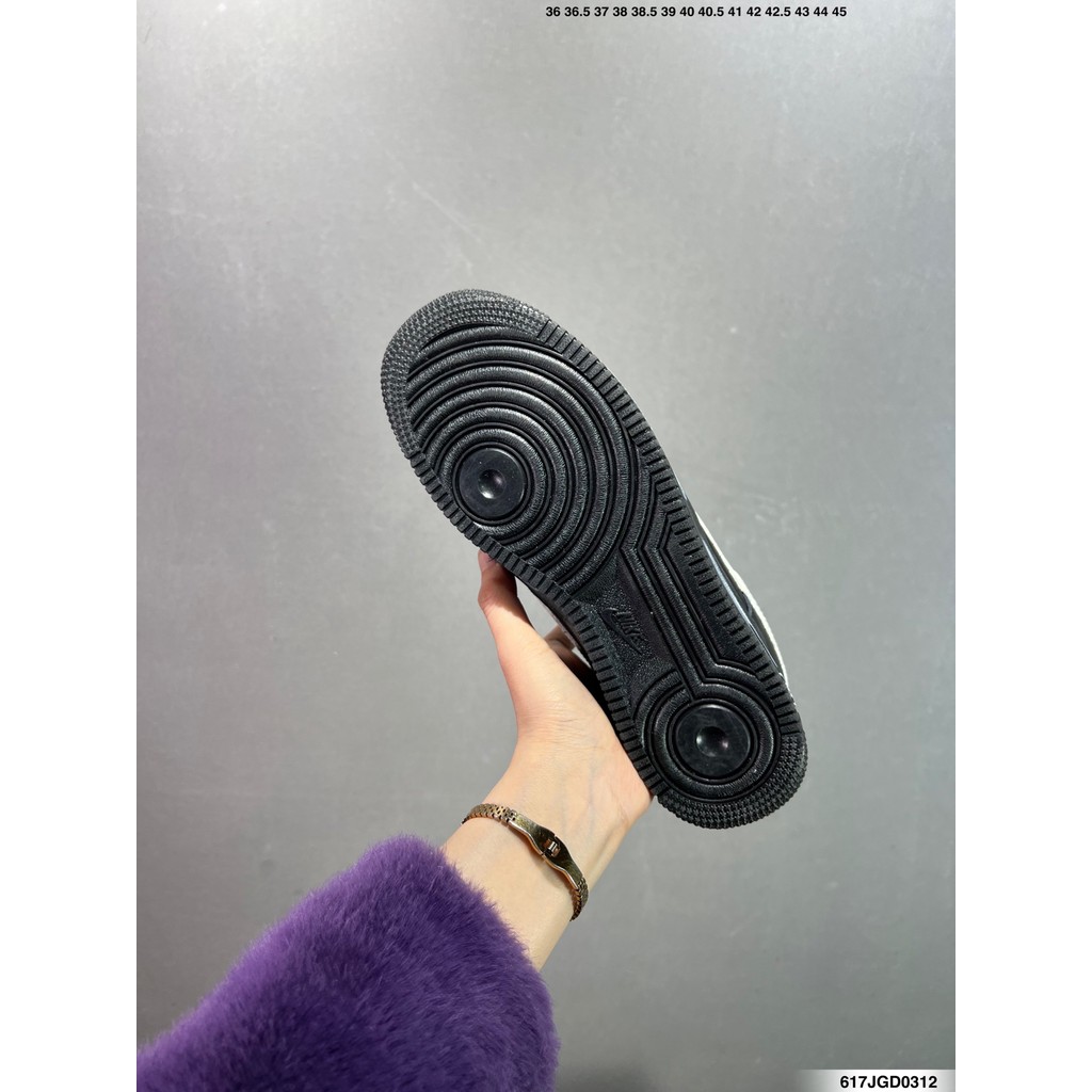 Low 07 Low-Top Casual รองเท้าผ้าใบหมายเลข: ชาย CW2288-114 หญิง DD8959-103Size: 36-45