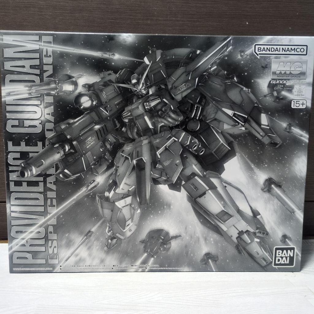 【Direct from Japan】โมเดลกันดั้ม MG Providence Gundam Special Coating ขนาด 1/100 ใหม่เอี่ยม ยังไม่ได้