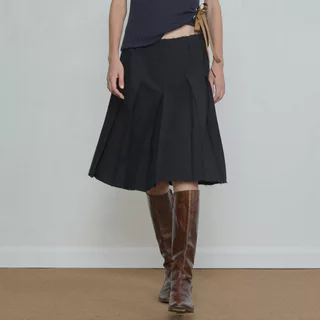 Girlfriend Comfort - Carmen Midi Skirt (พร้อมส่ง) - กระโปรงอัดจีบ (มีให้เลือก 3 สี)