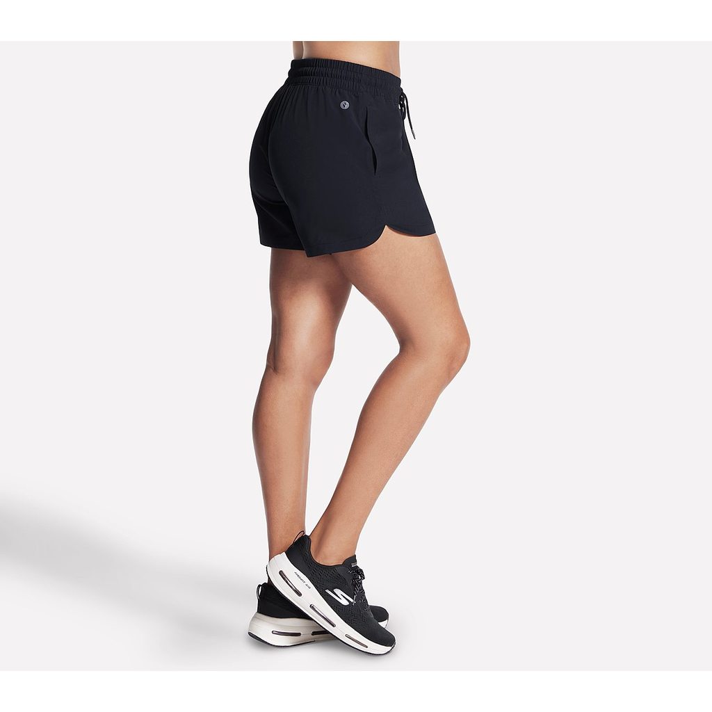 Skechers สเก็ตเชอร์ส กางเกงขาสั้นผู้หญิง Women Shorts - SH16A-BLK — صورة 3