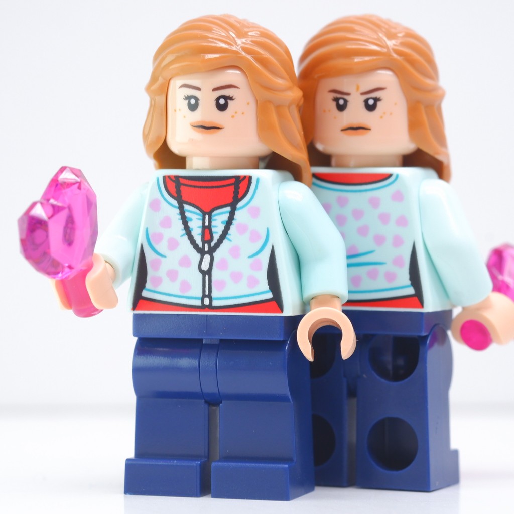 Ploybrick |instock| Ginny Weasley Dark Blue Cardigan with Pygmy Puff จากชุด 76422 | Authentic 100%  