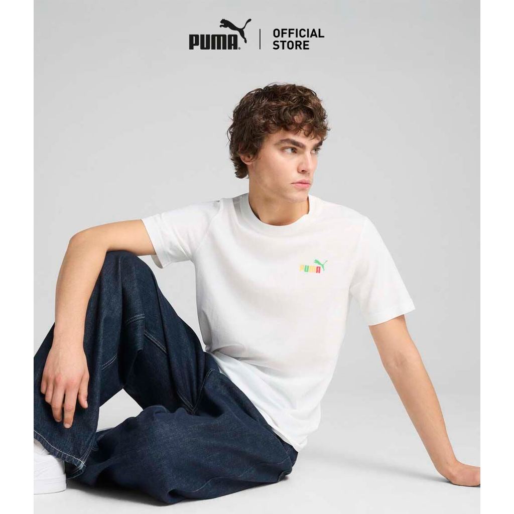 PUMA Basics เสื้อยืดลายกราฟิก PUMA Back สีขาว - 68483202
