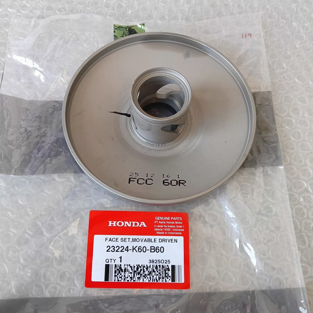 ชุดหน้าดึงหลังเคลื่อนย้ายได้ขับเคลื่อน Vario 125 Esp K60R AHM 23224-K60-B60 Bz0107