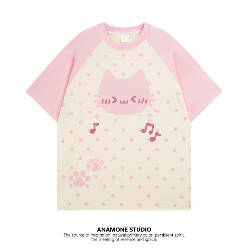 [ข้อเสนอพิเศษ] เสื้อยืดแขนสั้นลายจุดหวานญี่ปุ่นผู้หญิง 2025 ฤดูร้อนการออกแบบการจับคู่สีแมวน่ารักสไตล์ด้านบน • ผ้าฝ้ายแฟชั่นอินเทรนด์