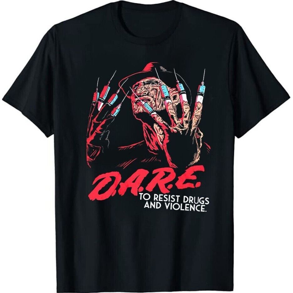 เสื้อยืดฮาโลวีนสีดํา Freddy Krueger จากภาพยนตร์สยองขวัญ