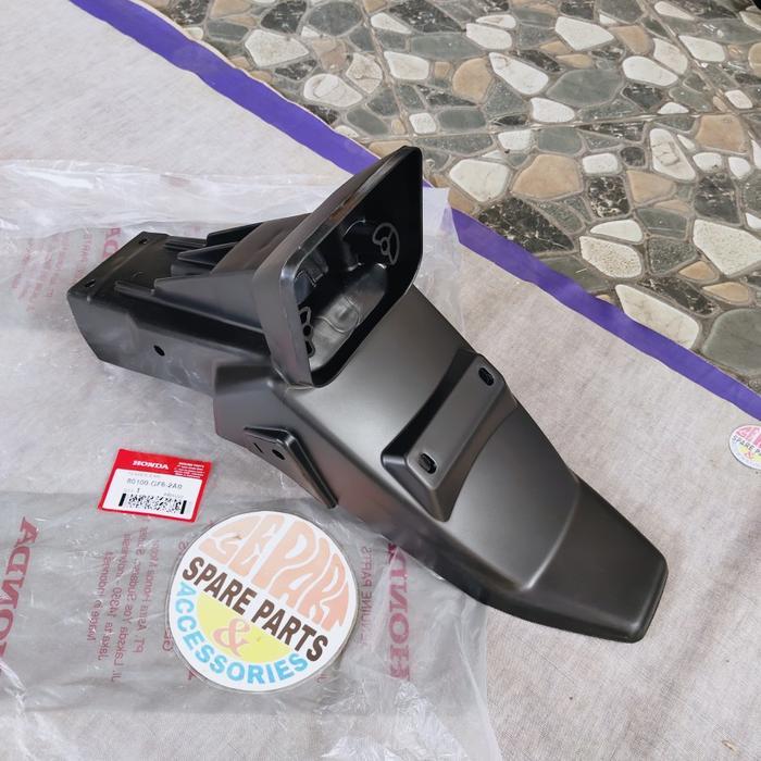 บังโคลนหลัง Honda Win ดั้งเดิม 80100-Gf6-2A0 หายาก