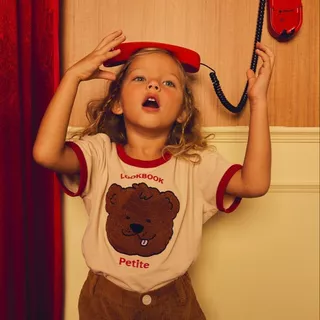 lookbookpetite little benny t-shirt เสื้อยืดเด็ก สกรีนรูปน้องหมี benny สี beige