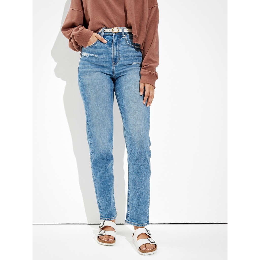 American Eagle กางเกงยีนส์ผู้หญิง MOM STRAIGHT สี EASY BREEZY BLUE - 043-3507-929