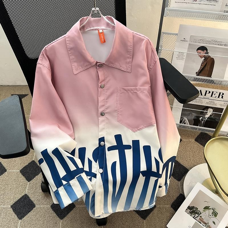 เสื้อเชิ้ตสีชมพูไล่ระดับสีผู้ชายแขนยาวสตรีทสวมหลวมฮิปฮอปทุกการแข่งขันถนนความรู้สึกการออกแบบอเมริกันคู่