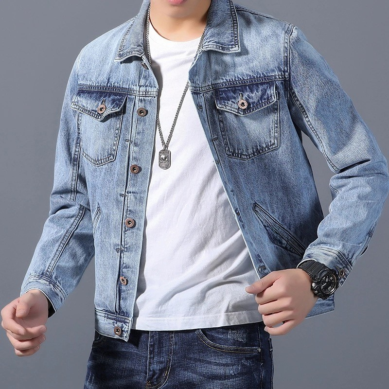 แจ็คเก็ตยีนส์ผู้ชาย สไตล์Street Wear สำหรับฤดูใบไม้ผลิและใบไม้ร่วง ทรงหลวมสีอ่อน