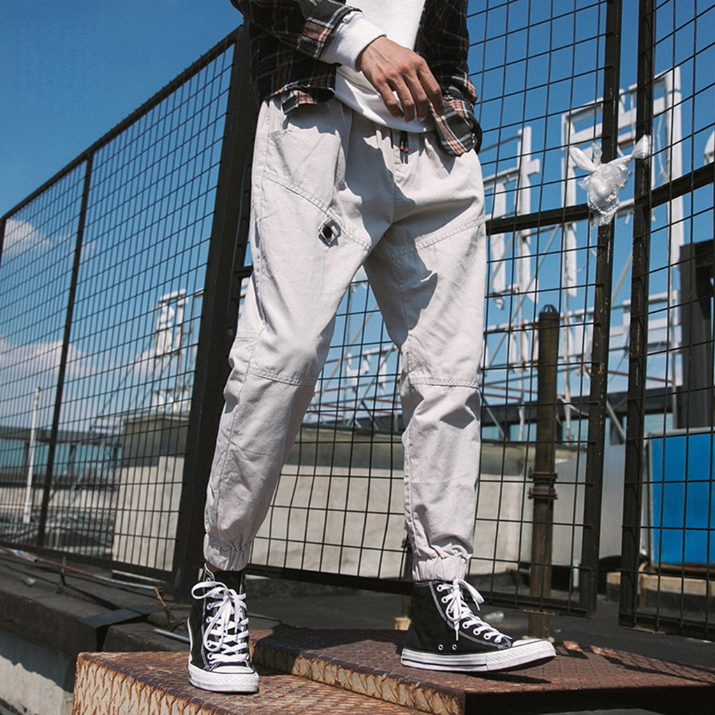 เสื้อคลุมสไตล์ฟังก์ชันแนลสำหรับผู้ชาย ทรงกระชับ สไตล์ street wear เหมาะสำหรับการสวมใส่กลางแจ้งและในโอกาสทั่วไป