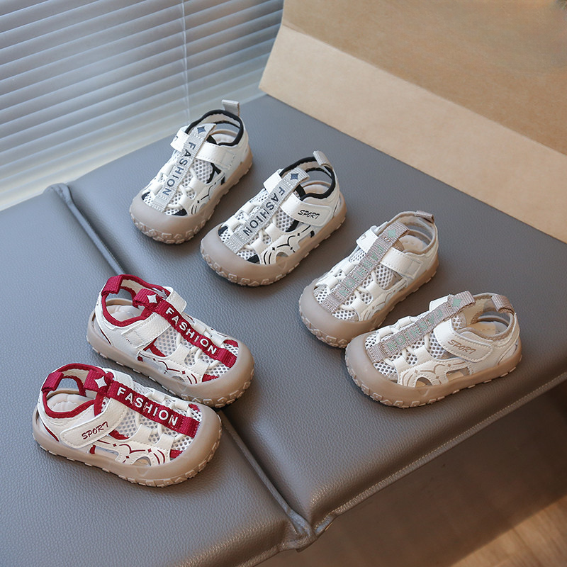 เด็กชายยางอินเทรนด์รองเท้าแตะกีฬาฤดูร้อนสไตล์ใหม่สาวลําลองปั๊มรองเท้าแตะเด็กรองเท้าแตะเด็กวัยหัดเดิน