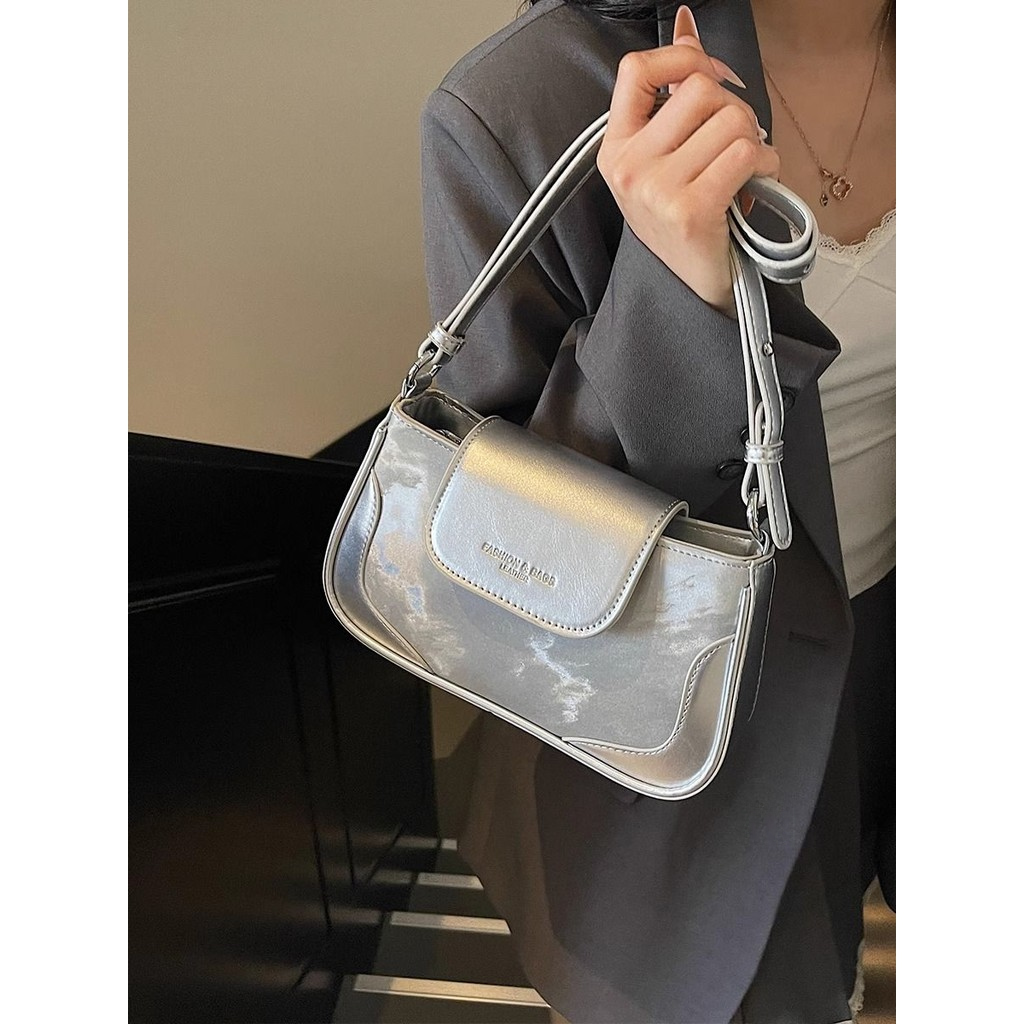 Jianneng Silver Underarm Crescent Bag Women 2025 สไตล์ใหม่กระเป๋าสะพายไหล่เดียว Niche High-End Feeling กระเป๋าใบเล็กแบบพกพา - รูปที่ 2