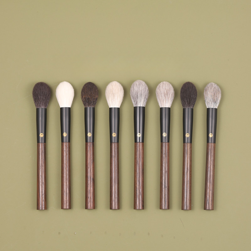 Senbao Lanjing Peach Candle Head Flame Highlighter Brush แปรงปัดแก้มขนาดเล็กรายละเอียด Under Eye Makeup Fixing Wool สีขยาย