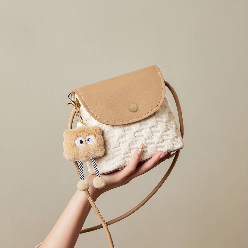 Casual Small Bucket Bag 2025 New Style Popular All-Match Messenger Bag Fashion Commuter Small Square Bag