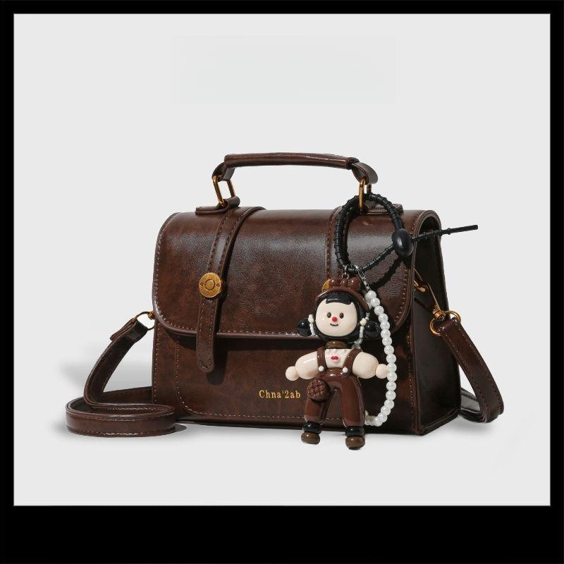 High-End Retroกระเป๋าผู้หญิงสไตล์ใหม่ฤดูใบไม้ผลิฤดูร้อนAll-Match Messengerกระเป๋าแฟชั่นSuper Hotแบบพกพากระเป๋าสี่เหลี่ยมเล็ก