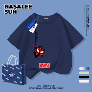 [กรุงเทพฯ จัดส่ง] เด็กผ้าฝ้ายสีฟ้าสีขาวลายเสื้อยืดการ์ตูนการออกแบบความรู้สึกเดอร์แมนสนุกพิมพ์ฤดูร้อนเสื้อผ้าระบายอากาศแขนสั้นเหมาะสําหรับ3-16ชายหญิง