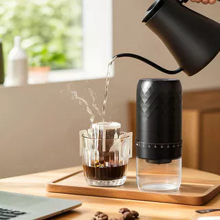 เครื่องบดกาแฟไฟฟ้าแบบพกพาขนาดเล็กสำหรับใช้ในบ้าน เครื่องบดกาแฟอัตโนมัติแบบมือจับ