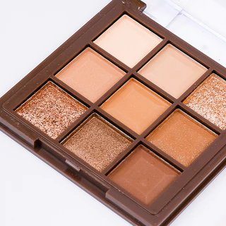 9 สี Glitter Shimmer Eyeshadow Palette ราคาไม่แพงแต่งหน้า Fine Shimmer High Pigment กันน้ํา Earth Tone