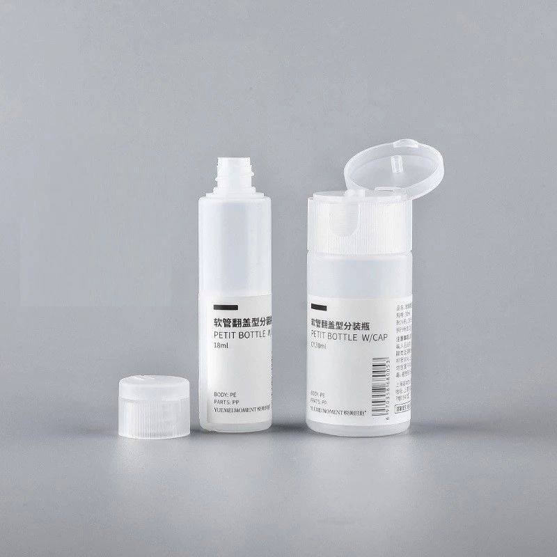 ขวดรีฟิลพลาสติก ใส่ของเหลวสำหรับพกพา ฝาเปิด-ปิด สีขาวขุ่น มีให้เลือกหลายขนาด