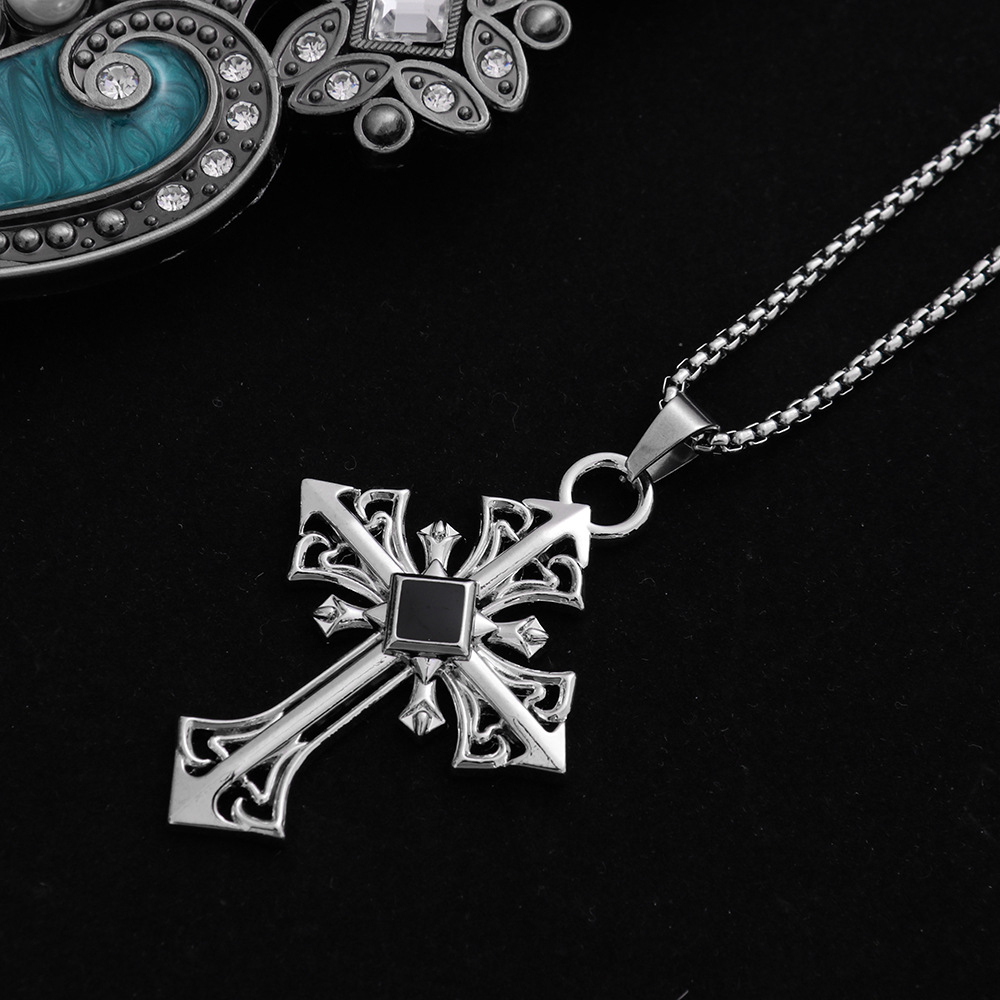 เทศกาลยอดนิยม Gothic Cross จี้สร้อยคอเงิน, Retro Black Diamond Street สไตล์แฟชั่นเครื่องประดับสําหรับผู้ชายผู้หญิง 1 PC