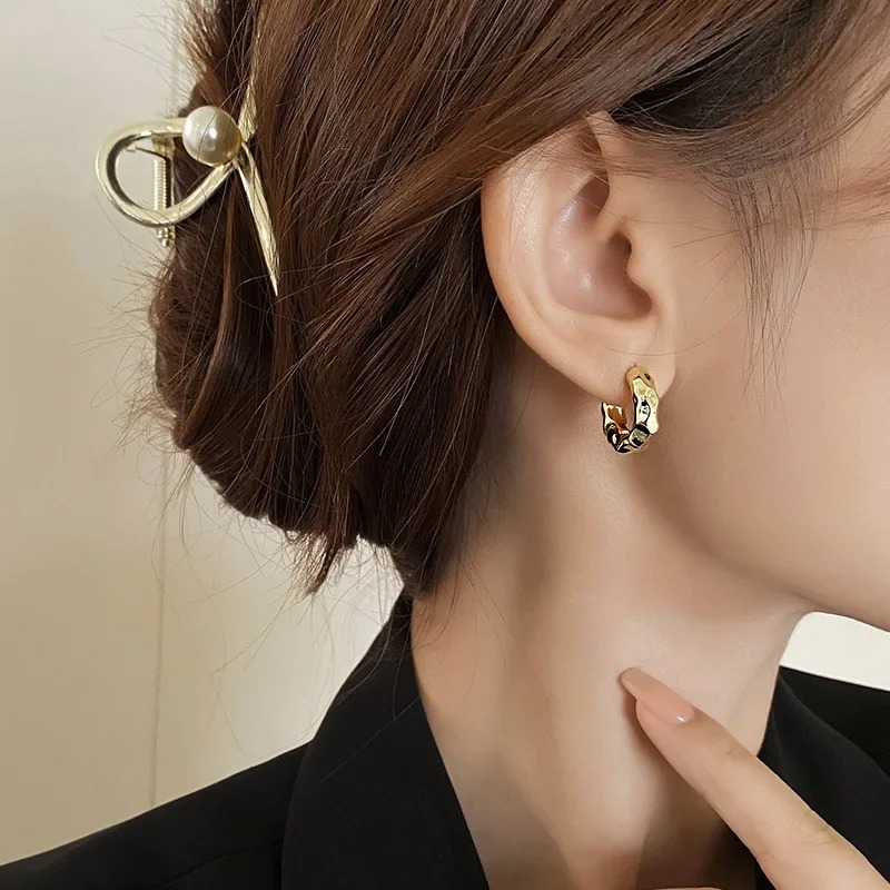 ใหม่ขายร้อนอินเทรนด์ต่างหูวงกลมสําหรับผู้หญิงต่างหูห่วงหู ราคา ถูกที่สุด ดีลบีเคเค แกลเลอรีภาพที่ 6