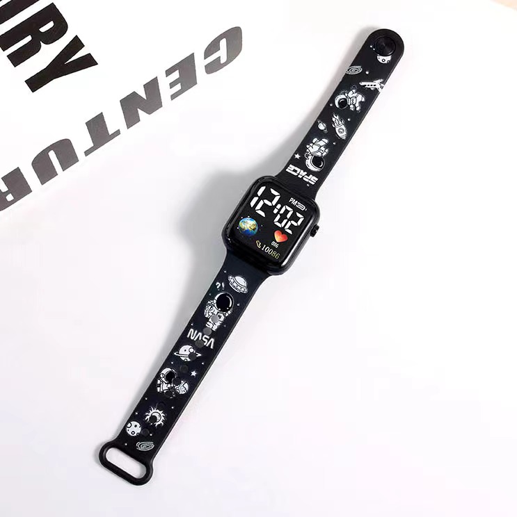 ใหม่ นาฬิกาข้อมืออิเล็กทรอนิกส์ LED พิมพ์ลายการ์ตูน ทรงสี่เหลี่ยม แฟชั่น สําหรับนักเรียนประถม