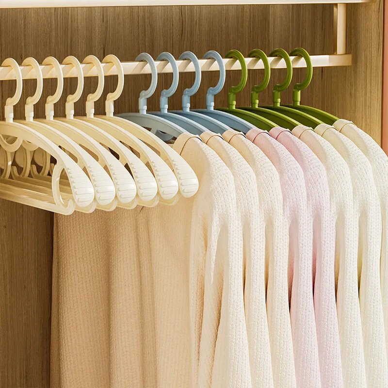 ไม้แขวนเสื้อพลาสติก แบบหนา กันลื่น สําหรับผู้ใหญ่ จํานวน 10 ชิ้น