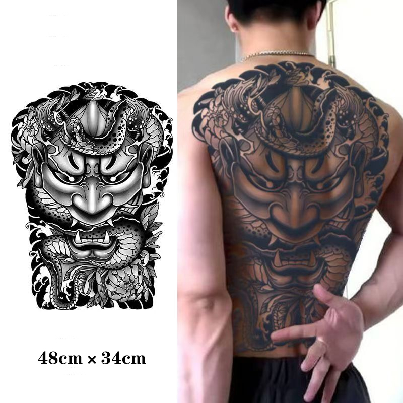 สักเต็มหลังลายงูกันน้ําระยะเวลา 15 วันศิลปะร่างกายปลอมกึ่งถาวร