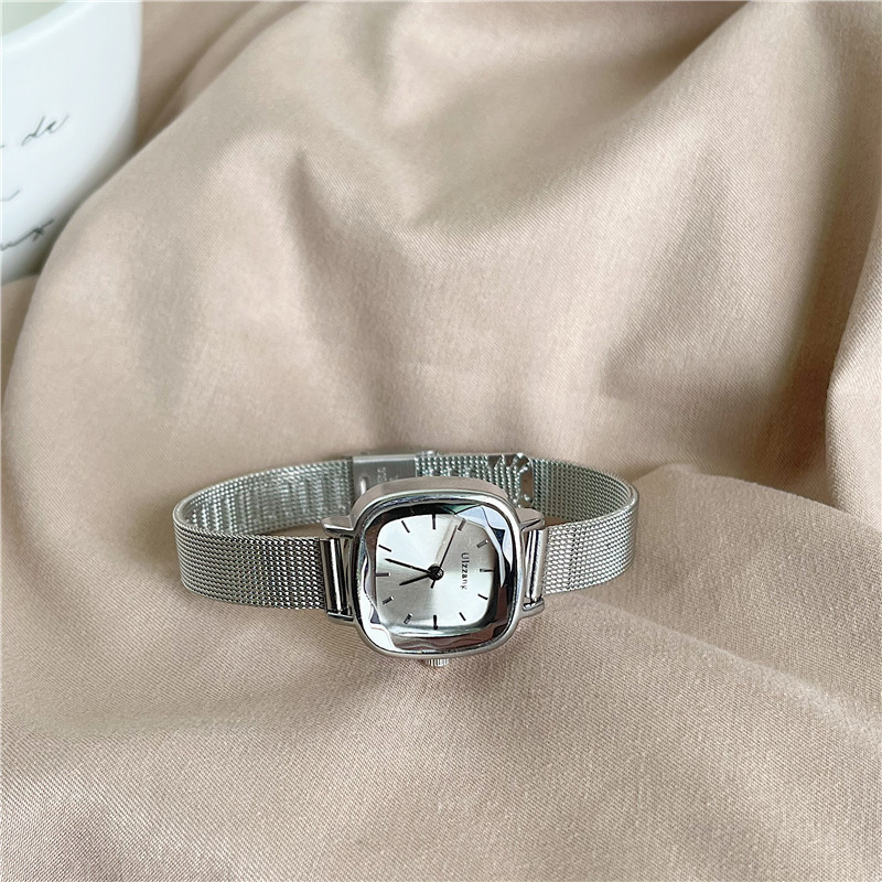 นาฬิกาข้อมือควอทซ์ลําลอง แต่งตาข่าย ขนาดเล็ก กันน้ํา คุณภาพสูง แบบเรียบง่าย สไตล์เกาหลี สําหรับผู้หญิง - รูปที่ 3