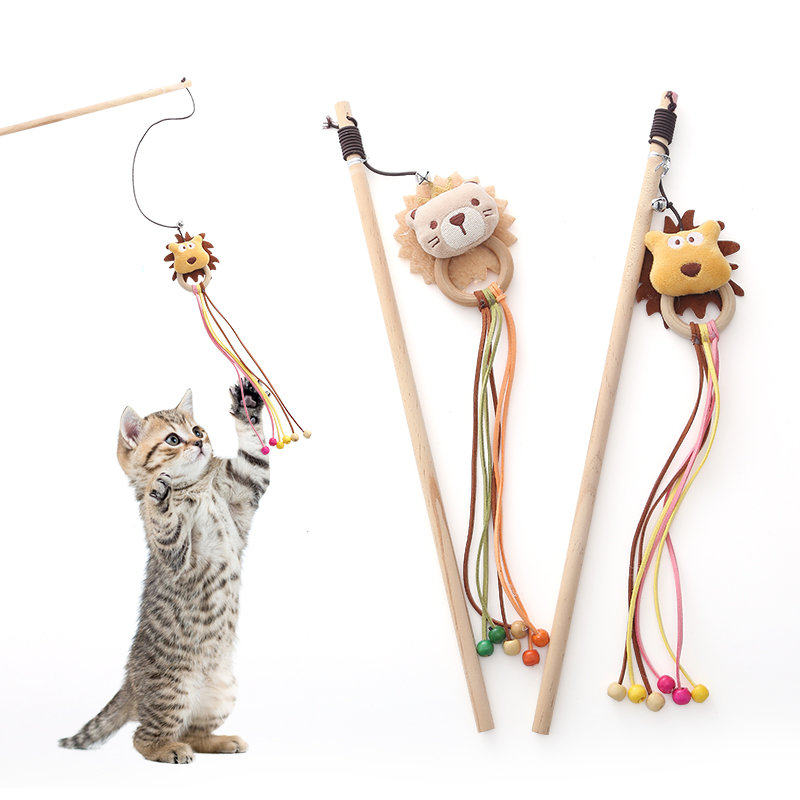 ของเล ่ นแมวเสาไม ้ Lion Teasing Cat Stick พร ้ อม Bell Interactive Play Pet Supplies