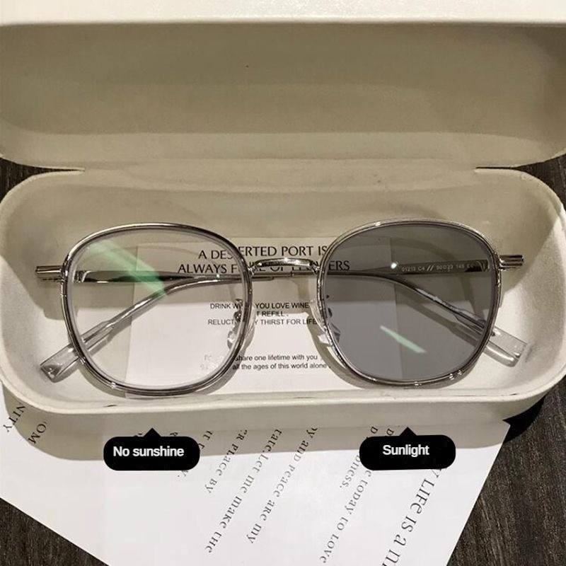 Photochromic ป้องกันรังสีแว่นตาแสงสีฟ้ากรอบสี่เหลี่ยมแว่นตาคอมพิวเตอร์สําหรับผู้หญิงเปลี่ยนเลนส์